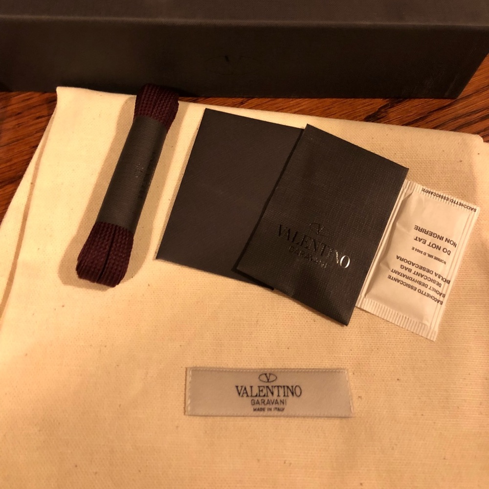 Valentino 2018SS Heroes Tribe Sneakers NEW - Picture 6 of 8